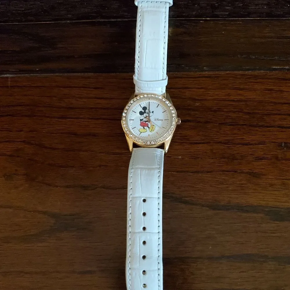 Mickey Mouse Adult Wristwatch Has New Battery and in Great Condition!
